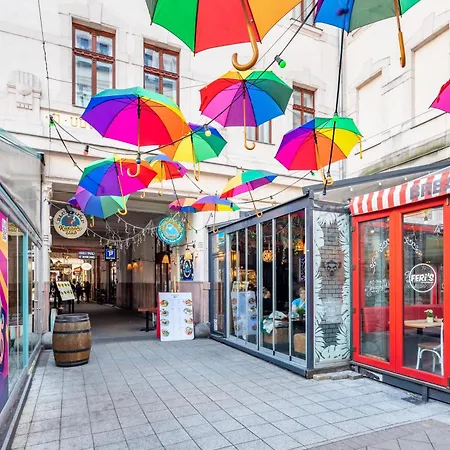 Ultra - Stylish - Balcony - Ac * بودابست