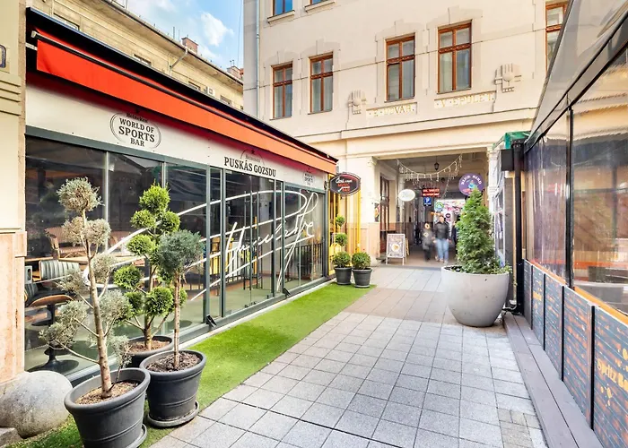 شقة Ultra - Stylish - Balcony - Ac بودابست