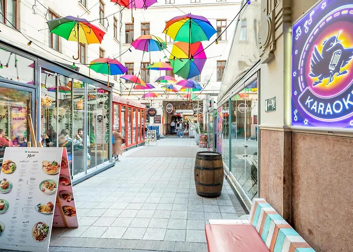 شقة Ultra - Stylish - Balcony - Ac بودابست