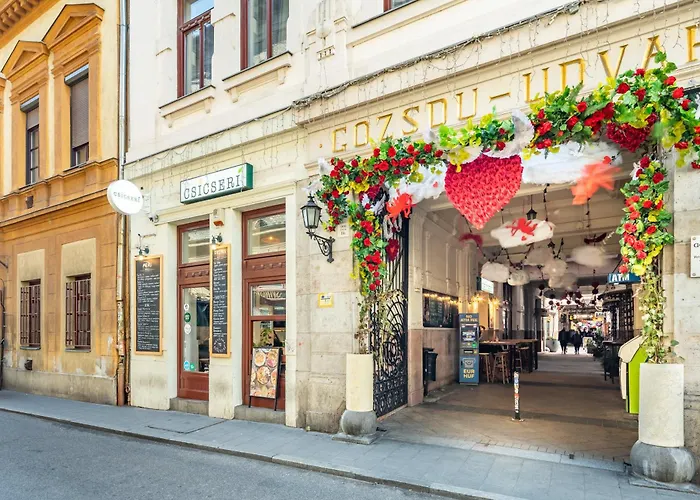 شقة Ultra - Stylish - Balcony - Ac *