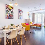 Apartament Ultra - Stylish - Balcony - Ac *