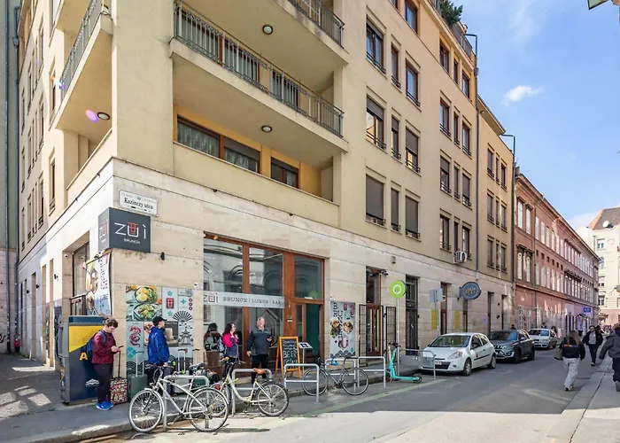 Ultra - Stylish - Balcony - Ac Apartamento *
